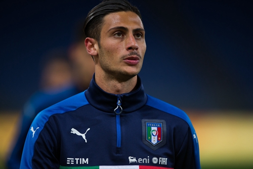 展现出的稳 展现出的稳