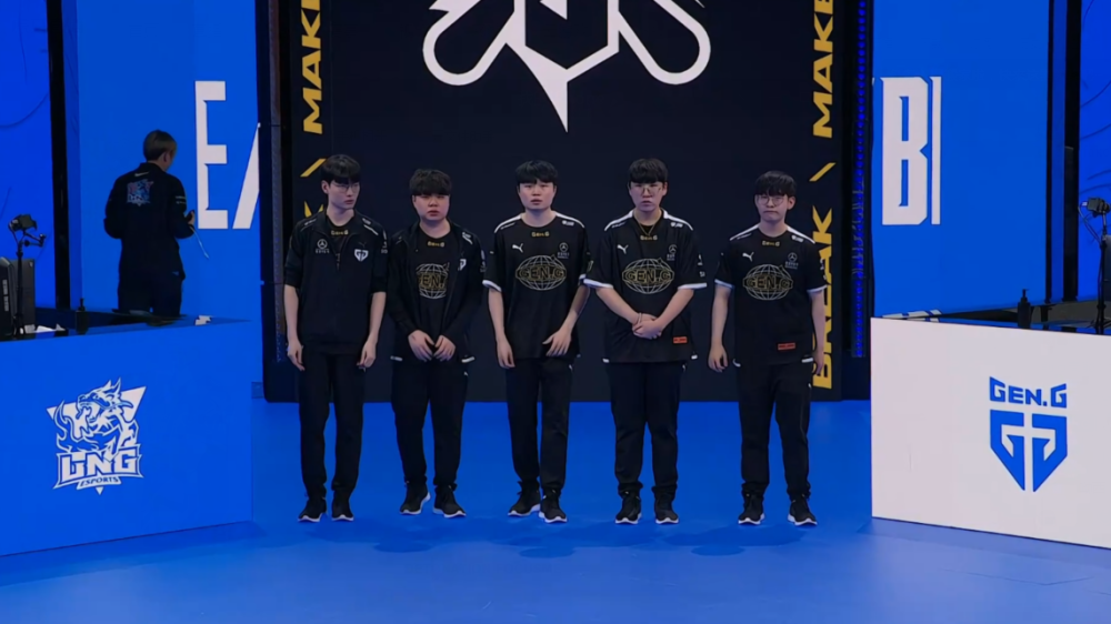 我们可以注 我们可以注