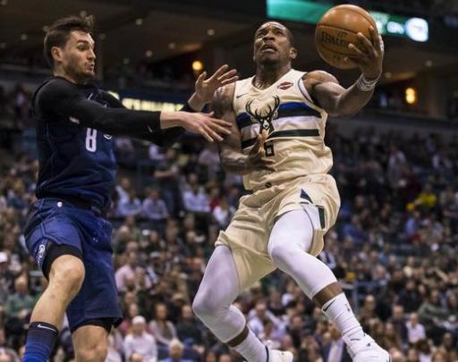 在这个背景 在这个背景